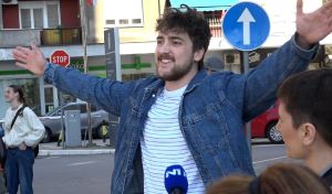 Student pušten iz pritvora posle saslušanja, poručio policajcima koji su ga tukli: „Pravde kuca na svačija vrata“