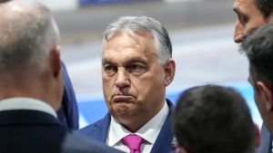 Mond: Atmosfera kraja Orbanove vladavine pred izbore u Mađarskoj