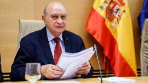 La cúpula de Interior de Rajoy se sienta en el banquillo por la trama Kitchen