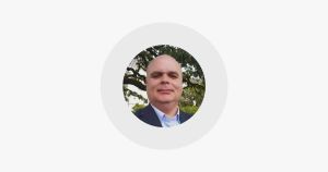 Novos Tempos - A fé que enche ruas não enche igrejas