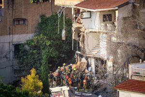 4 bodies found in wreckage of Haifa residential building hit by Iranian missile