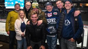 Kabinengespräche aus der Eishockey-Welt - wie zehn Enthusiasten den Sport in die Welt tragen