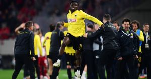 AEK: Διπλό οιωνός τίτλου με σφραγίδα (και με ματ τακτικά του) Νίκολιτς!