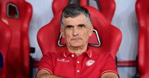 Ο άλλος Ολυμπιακός, οι αχρείαστες αποδοκιμασίες και ο δρόμος του Μεντιλίμπαρ Ο άλλος Ολυμπιακός, οι αχρείαστες αποδοκιμασίες και ο δρόμος του Μεντιλίμπαρ