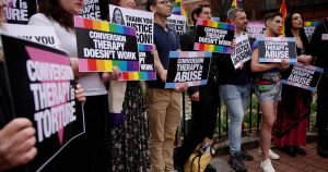 Autorisation des «thérapies de conversion» aux Etats-Unis : une régression inouïe des droits LGBT+