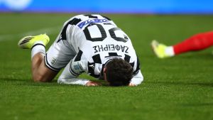 Σαν σε hangover από τσίπουρα στο Βόλο!