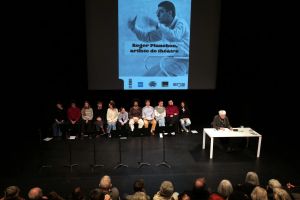 Roger Planchon, artiste de théâtre et pionnier de la décentralisation