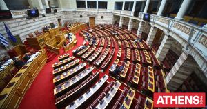 Δύο θητείες για να ανασάνει η Δημοκρατία