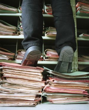 Das preußische Betriebssystem: Warum Deutschlands Verwaltung trotz Milliardenkosten kollabiert