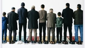 Türk tipi sekülerleşme: Din çözülmüyor, esniyor