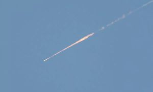 Izrael napadel največji petrokemični obrat v Iranu