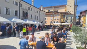 Monte Quarin, nessun rimpianto: piace anche la Pasquetta in piazza a Cormons