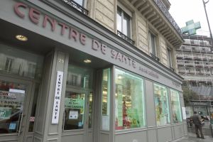 Somed : à Paris, la fermeture du centre de santé René-Laborie laisse patients et salariés dans l’impasse