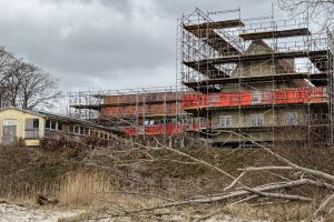 Historisk bygning vækkes fra årelang dvale