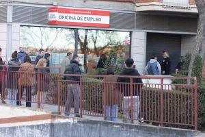 Un dato de empleo robusto empañado por un anuncio polémico