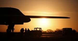 Trump sauvé par son armée, par Serge July