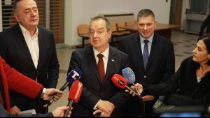 Predstavnici SPS, predvođeni Dačićem, stigli na konsultacije u Predsedništvo Srbije