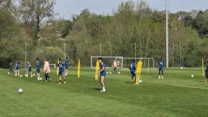 Buenas noticias en el inicio de los entrenamientos del Oviedo: tres lesionados trabajan con el grupo