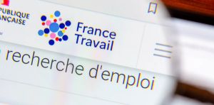 Le vrai du faux du chômage : 4 idées reçues qui brouillent le débat public