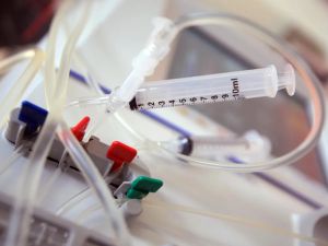 Opinion: We need less dialysis, more kidney transplants