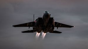 Why Does the F-15E Strike Eagle Have a “Weapons Systems Officer”?