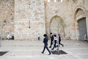 Ενα θραύσμα Αυτοκρατορικού Ελληνισμού στην Αγία Γη