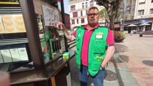 Comensales afortunados en Langreo: esta es la sidrería en la que Adrián Cueto repartió 350.000 euros del cupón de la ONCE, un 