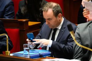Loi contre la fraude sociale et fiscale : les députés votent pour le flicage et la chasse aux pauvres, en oubliant les entreprises