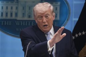 Das Rätsel Trump: Warum Chaos im Nahen Osten für die USA ein Gewinn sein könnte