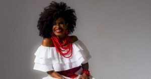 Izzy Gordon mergulha na obra de Jorge Aragão em álbum que une samba e jazz