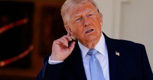 Psuje, prijeti, vrijeđa... Što se događa s Trumpom? 'Predsjednik pokazuje sve znakove...'