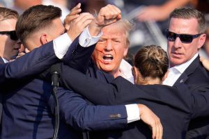 Удалось выяснить, какие ЧП объединяют Трампа и Муссолини: покушения им только на пользу