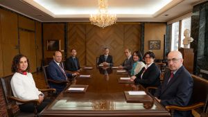 ¡El portazo del ministro!