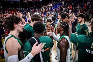 Να ‘χα χίλια μάτια!