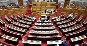 Ο κύκλος της λογοδοσίας: Οι δικογραφίες και η επανάληψη της κρίσης χωρίς κάθαρση