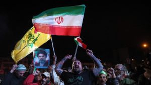 Irán declara la victoria tras el alto el fuego y asegura controlar a partir de ahora el estrecho de Ormuz