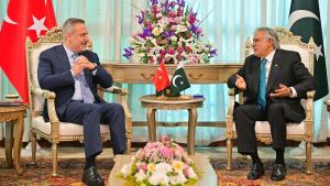 Canales abiertos y una mediación casi imposible: así ha logrado Pakistán sentar a EEUU e Irán a la mesa de negociaciones