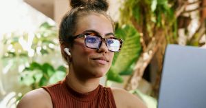 3 Ways Remote Work Exposes People-Pleasing Habits