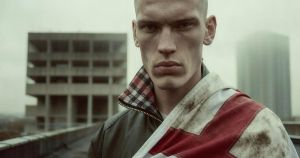 Ytter­lig­gå­ende bevegelser har skjønt at ­KI-­artister er et mektig propa­ganda­våpen.