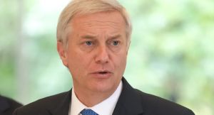 Kast condena ataque a ministra chilena y dijo que se trata de “un grupo ideologizado”