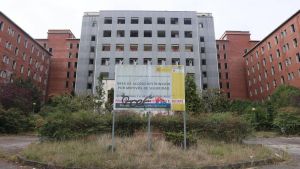 Las irrisorias cifras de las demoliciones del viejo HUCA: 4.000 euros de 1,6 millones presupuestados para tirar abajo los edificios