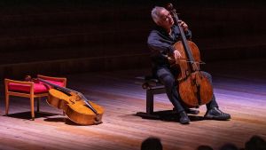 Sollima torna al Fraschini. Concerto folk con “I Solisti”