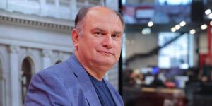 Kolumna Mihajla Rabrenovića: Ustavni sud između opterećenja i modernizacije