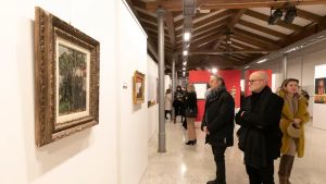 La mostra di de Chirico a Monfalcone supera le aspettative: 11.200 presenze in 4 mesi