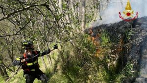 Incendio di Alto Reno: da dove sono partite le fiamme, una casa sotto sequestro