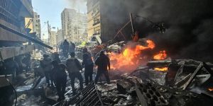 In Bombing Lebanon, Netanyahu Asserts That War and Peace Are His Decision Alone