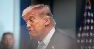 Der Brandstifter im Weißen Haus