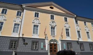 Radovljiška graščina se bo prelevila v tovarno čokolade