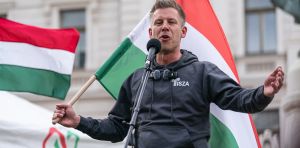 Las redes de poder de Orbán pueden evitar un cambio de régimen aunque pierda las elecciones húngaras