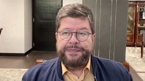 Doria Medina desmiente a Paz: no hay sabotaje, YPFB compró gasolina de pésima calidad y a un precio muy alto